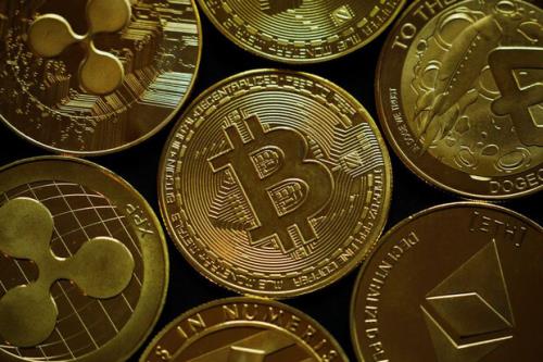 بانک مرکزی صلاحیت تهیه بخشنامه استخراج رمزارز را ندارد